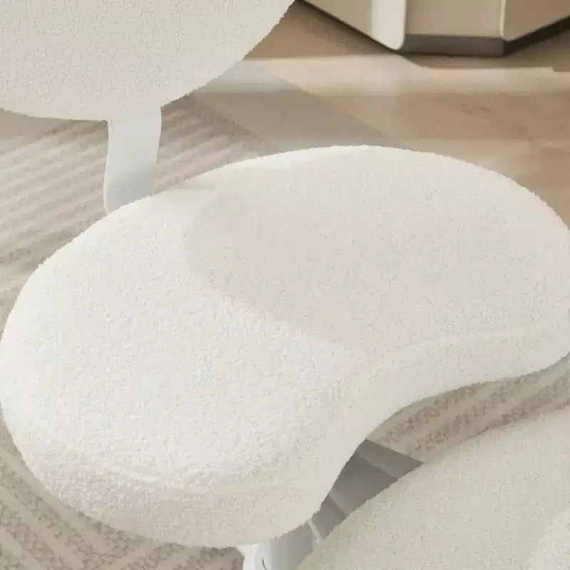 Chaise de bureau à jambes croisées avec hauteur réglable et tabouret à roulettes