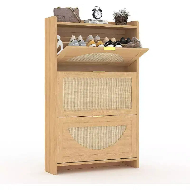 Meuble à chaussures en bois à 3 portes battantes avec portes en rotin et étagères réglables