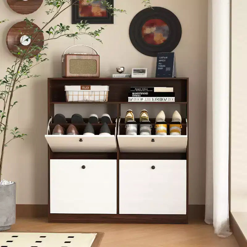 Meuble de rangement à chaussures autoportant avec dispositif anti-basculement et poignée en bois