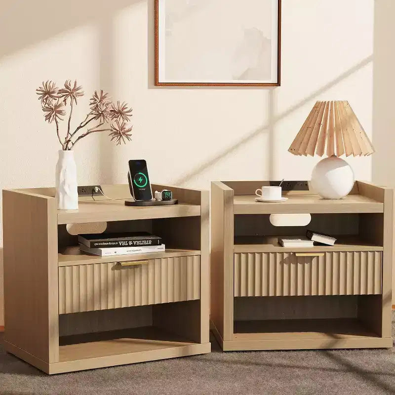 Table d'appoint en bois avec station de recharge, table de chevet à 1 tiroir, table de chevet moderne avec ports USB et prises CA