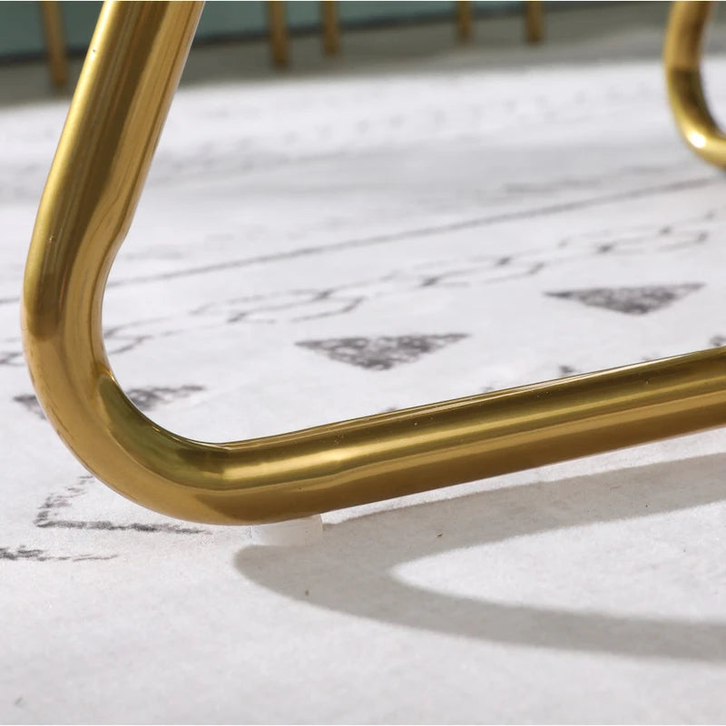Fauteuil d'appoint en velours avec piétement luge doré