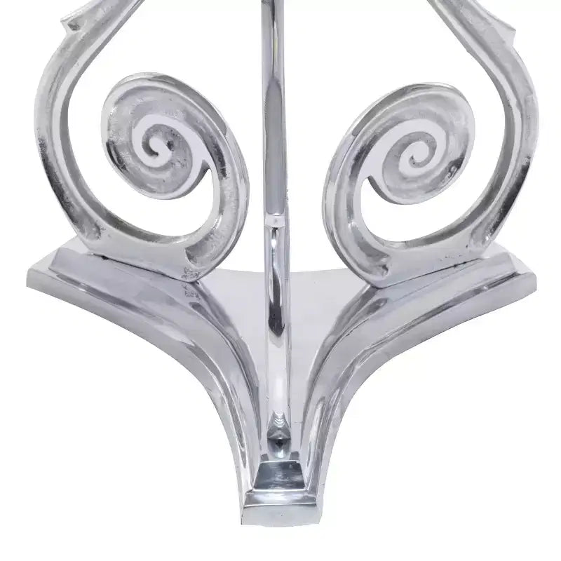 Table basse traditionnelle en aluminium – Élégante pour l'intérieur, aucun assemblage requis
