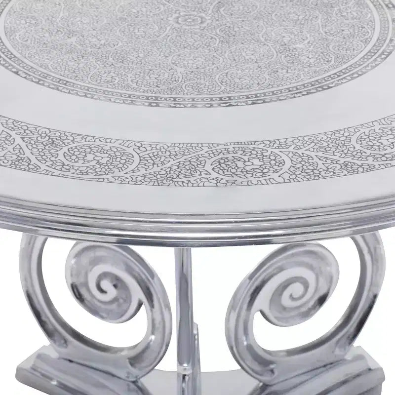 Table basse traditionnelle en aluminium – Élégante pour l'intérieur, aucun assemblage requis
