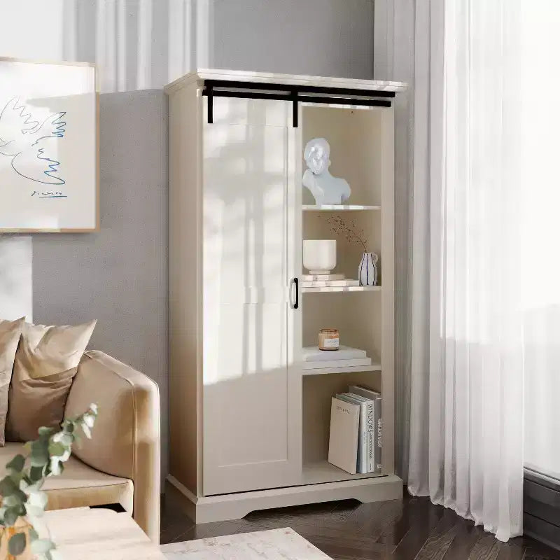 Meuble de rangement de style ferme avec porte coulissante, hauteur réglable et étagères fixes