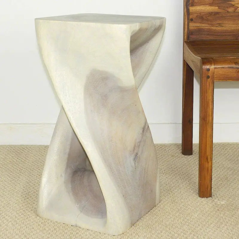 Tabouret torsadé en bois 12 x 12 x 23 po de haut, huile grise