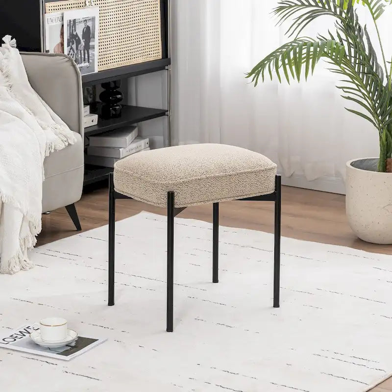 Repose-pieds rectangulaire simple en velours capitonné