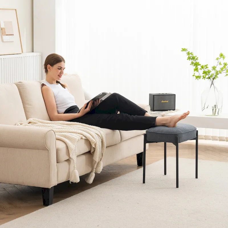 Repose-pieds rectangulaire simple en velours capitonné